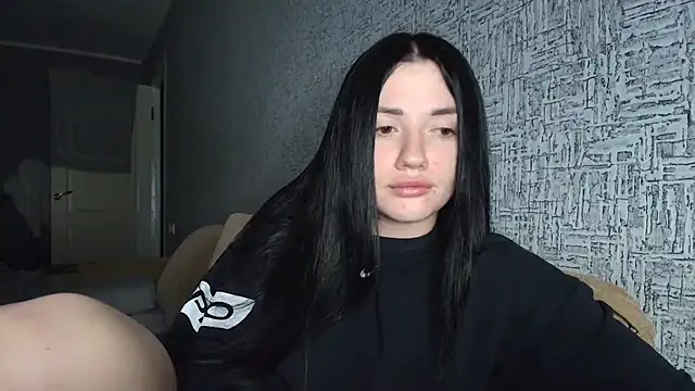 Snapshot of Liana_diva chatting on 02-25-26, 02:37 Liana diva online show from 02-25-26, 02:37