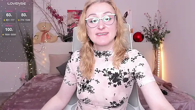 MadissonKiss online show from 11-20-25, 01:17