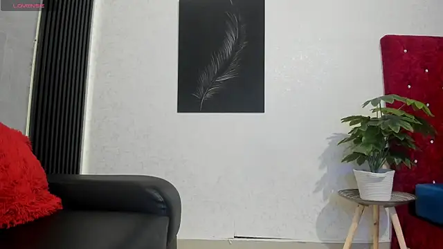 Snapshot of Cristopher23_ chatting on 03-07-25, 08:00 Cristopher23  online show from 03-07-25, 08:00