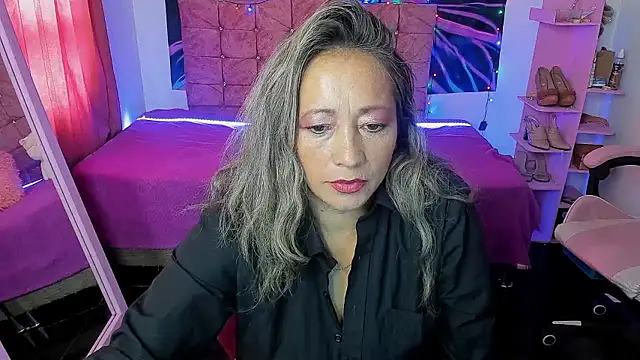 Melanyy 100 online show from 01-14-26, 03:06