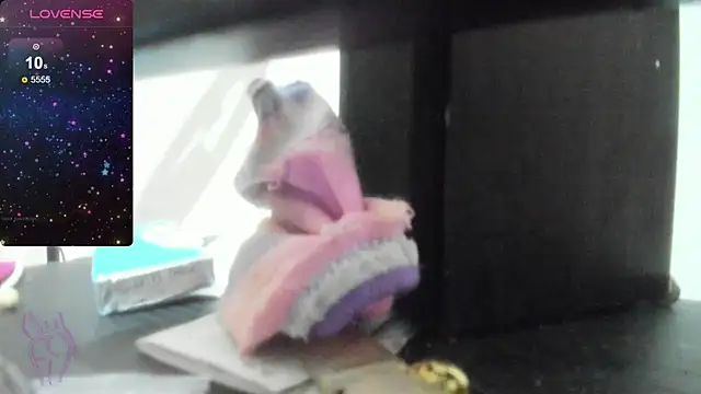 Lilybaudinx96 online show from 01-11-25, 08:21