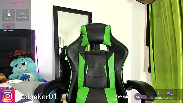 Axel baker01 online show from 03-01-25, 12:17