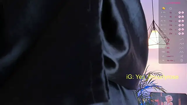 CurlyRose   online show from 11-06-25, 11:48