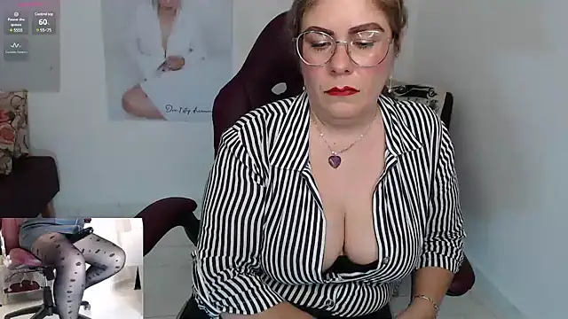 Serenay  online show from 12-21-24, 10:51