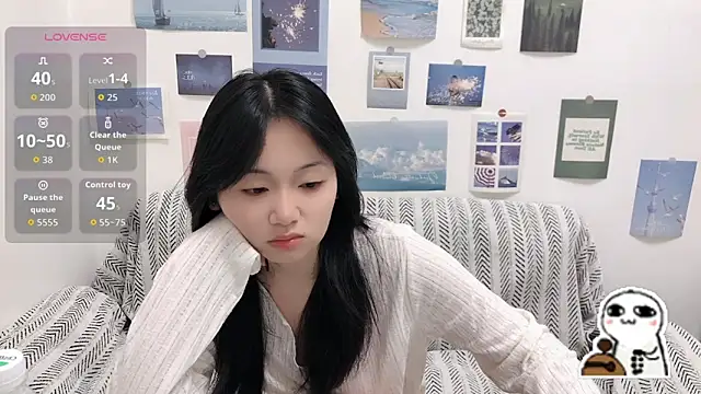 Snapshot of LiLiYbaby chatting on 09-21-25, 06:26 LiLiYbaby online show from 09-21-25, 06:26