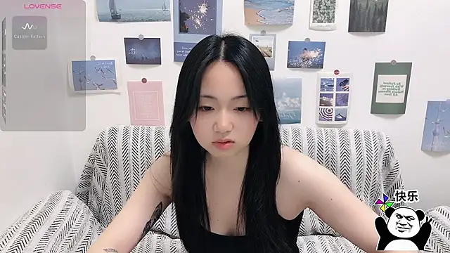 Snapshot of LiLiYbaby chatting on 11-30-25, 06:28 LiLiYbaby online show from 11-30-25, 06:28