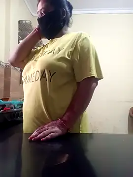 Snapshot of Punjabi_beauty123 chatting on 02-19-25, 04:12 Punjabi beauty123 online show from 02-19-25, 04:12