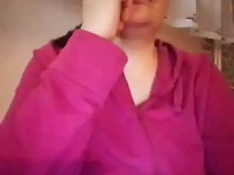 Snapshot of AalinnaK chatting on 12-07-24, 12:45 AalinnaK online show from 12-07-24, 12:45