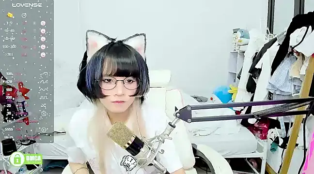 RassieRaph online show from 03-10-25, 04:03