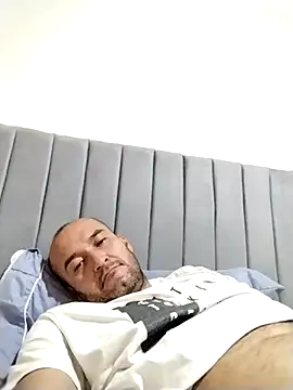 Snapshot of jota123345 chatting on 01-07-26, 08:33 jota123345 online show from 01-07-26, 08:33