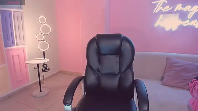 TaraLawrence online show from 02-08-26, 05:00