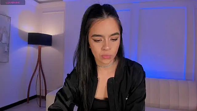 AlanaCraft online show from 03-05-25, 02:46