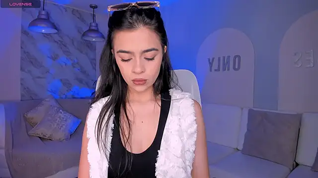 AlanaCraft online show from 12-01-25, 12:21