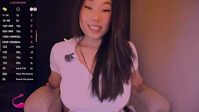 Snapshot of kimmy_chi_ chatting on 06-30-26, 05:58 kimmy chi online show from 06-30-26, 05:58