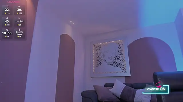 Snapshot of MaddisonLowe chatting on 02-11-26, 08:47 MaddisonLowe online show from 02-11-26, 08:47