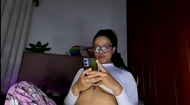 Ale xandra online show from 02-04-25, 01:45