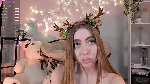 Lili Roze  online show from 12-27-24, 12:39