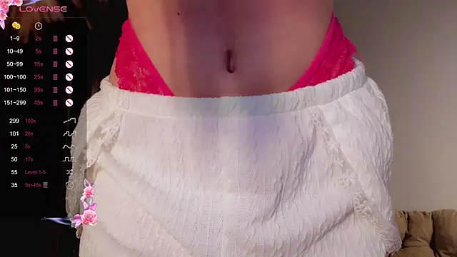 Lili Roze  online show from 02-18-25, 09:31