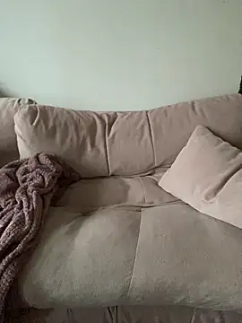 Melinastarr online show from 11-15-25, 07:16