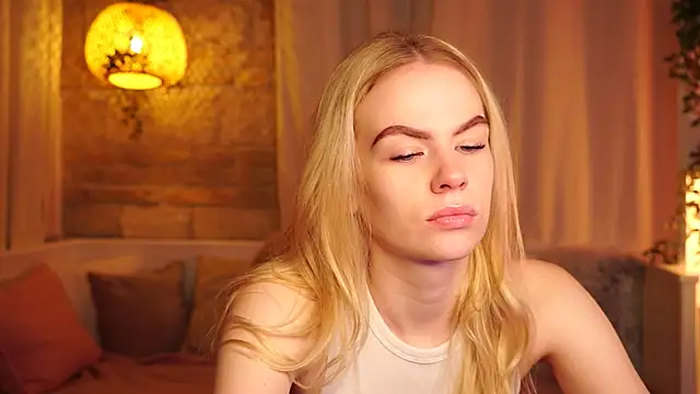 sn0w barbie online show from 11-03-25, 09:43