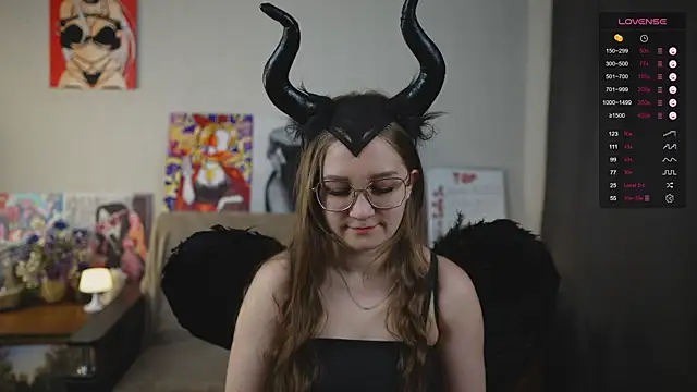 Miatiny online show from 11-06-25, 03:02