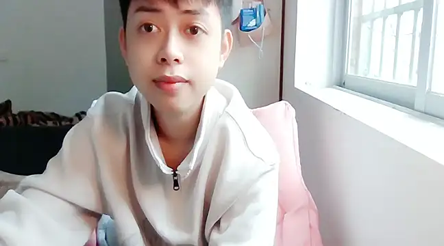 Snapshot of FFFFZ189 chatting on 12-12-24, 05:10 FFFFZ189 online show from 12-12-24, 05:10