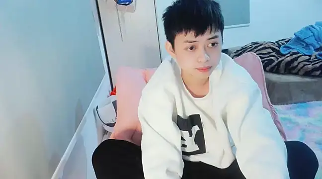 Snapshot of FFFFZ189 chatting on 01-09-25, 11:14 FFFFZ189 online show from 01-09-25, 11:14