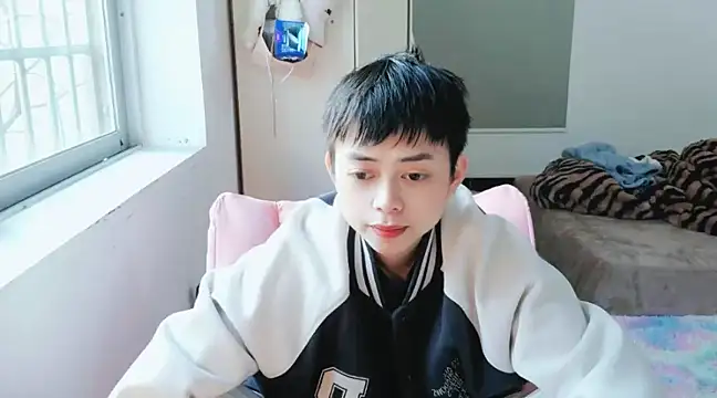 Snapshot of FFFFZ189 chatting on 01-13-25, 08:37 FFFFZ189 online show from 01-13-25, 08:37