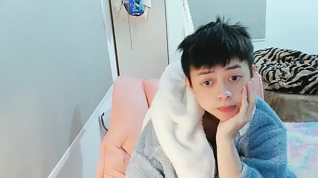 Snapshot of FFFFZ189 chatting on 01-17-25, 11:27 FFFFZ189 online show from 01-17-25, 11:27