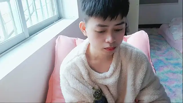 Snapshot of FFFFZ189 chatting on 01-22-25, 04:23 FFFFZ189 online show from 01-22-25, 04:23