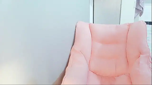 Snapshot of FFFFZ189 chatting on 01-25-25, 01:52 FFFFZ189 online show from 01-25-25, 01:52