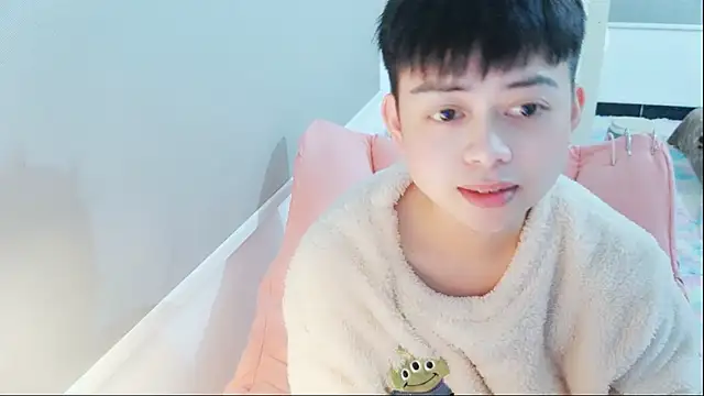 Snapshot of FFFFZ189 chatting on 03-04-25, 11:19 FFFFZ189 online show from 03-04-25, 11:19