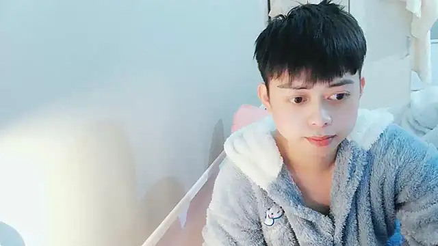 Snapshot of FFFFZ189 chatting on 03-08-25, 10:54 FFFFZ189 online show from 03-08-25, 10:54