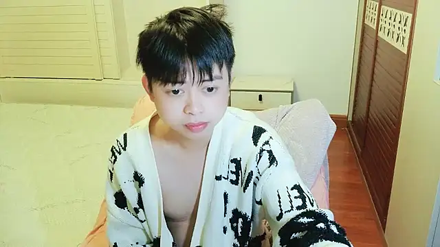 Snapshot of FFFFZ189 chatting on 01-08-26, 10:17 FFFFZ189 online show from 01-08-26, 10:17