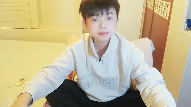 Snapshot of FFFFZ189 chatting on 01-15-26, 12:43 FFFFZ189 online show from 01-15-26, 12:43