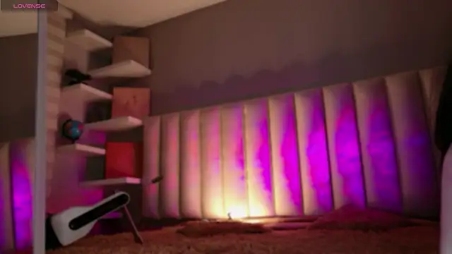 Megan mooree  online show from 01-13-26, 12:10