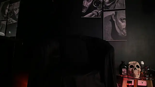 Agnes jones  online show from 11-10-25, 09:14