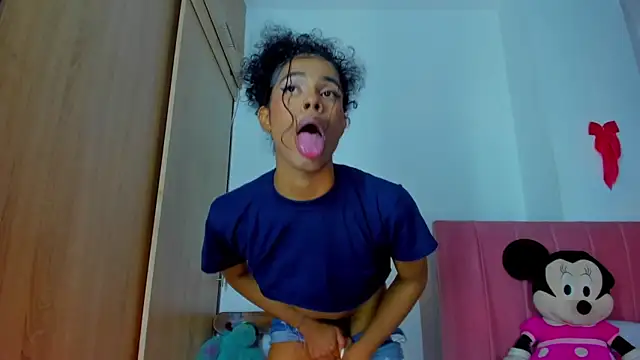 bloom444 online show from 12-15-24, 03:45