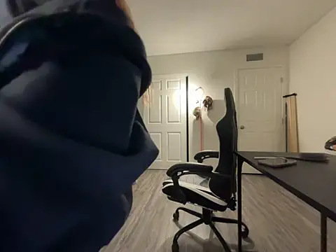 foxy ana13 online show from 11-13-25, 04:55