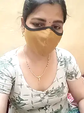 Snapshot of yourtamilcouple chatting on 03-04-25, 03:04 yourtamilcouple online show from 03-04-25, 03:04