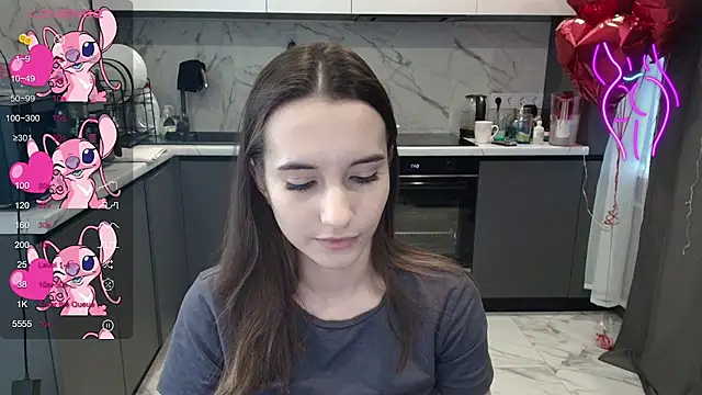 Snapshot of Alice_Weiss chatting on 11-27-25, 11:45 Alice Weiss online show from 11-27-25, 11:45