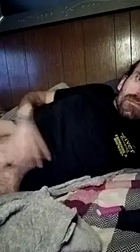 Snapshot of RobStrokes215 chatting on 12-07-24, 10:01 RobStrokes215 online show from 12-07-24, 10:01