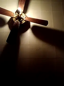 Snapshot of RobStrokes215 chatting on 12-18-24, 07:26 RobStrokes215 online show from 12-18-24, 07:26