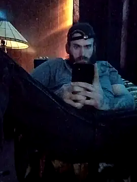 Snapshot of RobStrokes215 chatting on 11-23-25, 05:35 RobStrokes215 online show from 11-23-25, 05:35