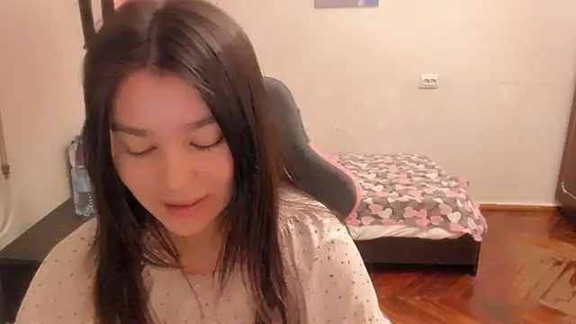 LunaXmii online show from 03-16-25, 01:17