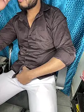 sexyboy09 online show from 12-17-24, 11:39