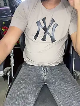 sexyboy09 online show from 12-21-24, 06:02