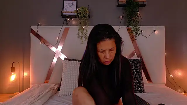 JaylaScott   online show from 09-18-25, 11:45