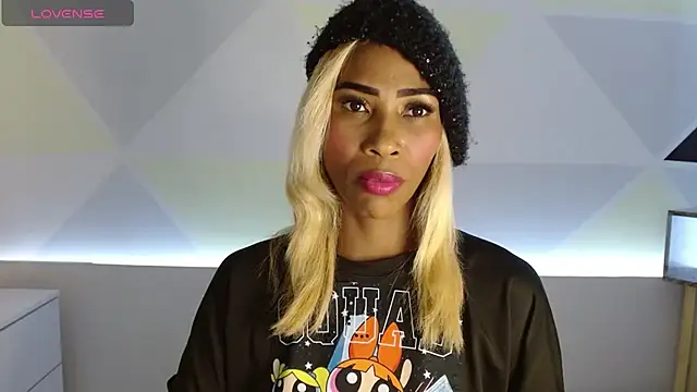 Snapshot of NatashaDormat chatting on 12-21-24, 08:10 NatashaDormat online show from 12-21-24, 08:10