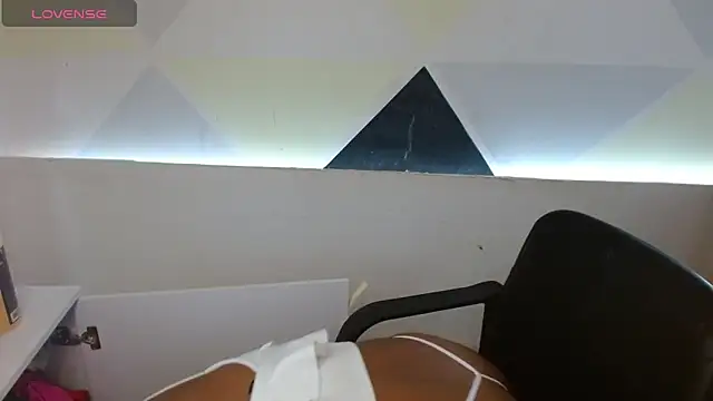 Snapshot of NatashaDormat chatting on 11-20-25, 01:00 NatashaDormat online show from 11-20-25, 01:00